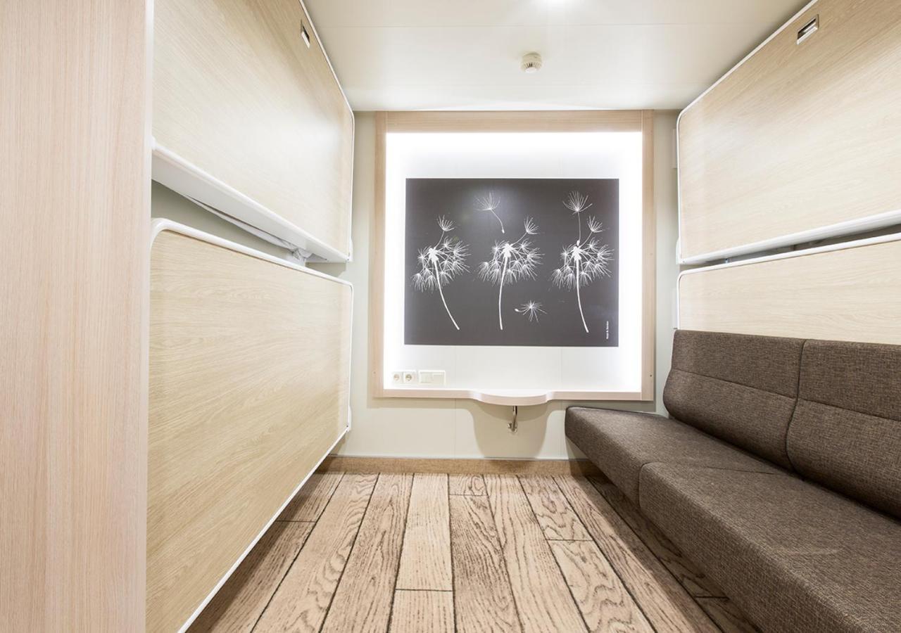 Viking Line Ferry Viking Grace - One-Way Journey From Turku To Stockholm Hotel Bilik gambar